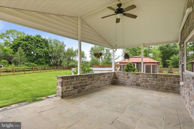 13812 COUNTRYSIDE DR, Maugansville, MD 21767