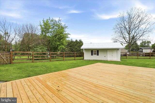 13812 COUNTRYSIDE DR, Maugansville, MD 21767