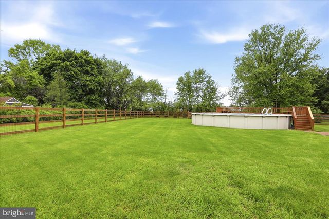 13812 COUNTRYSIDE DR, Maugansville, MD 21767