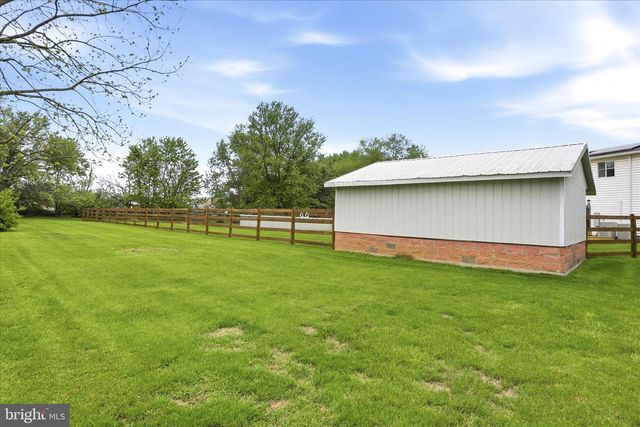 13812 COUNTRYSIDE DR, Maugansville, MD 21767
