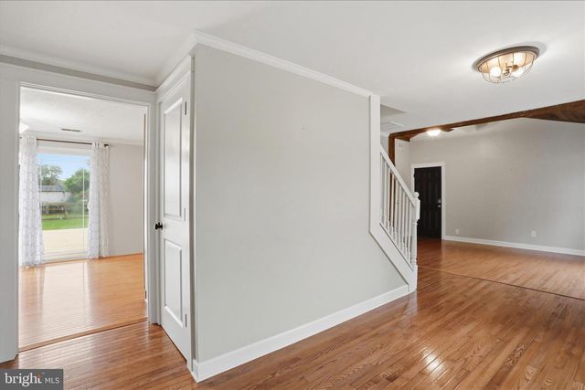 13812 COUNTRYSIDE DR, Maugansville, MD 21767