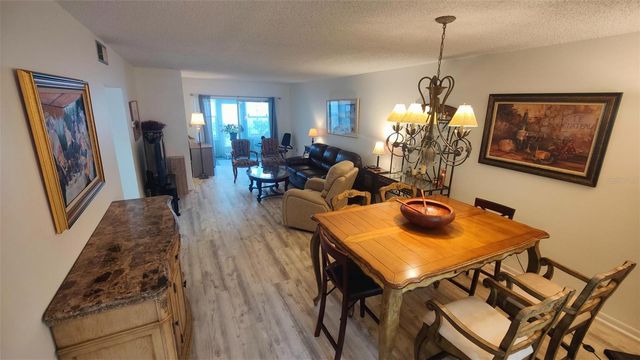 952 VIRGINIA STREET 103, Dunedin, FL 34698