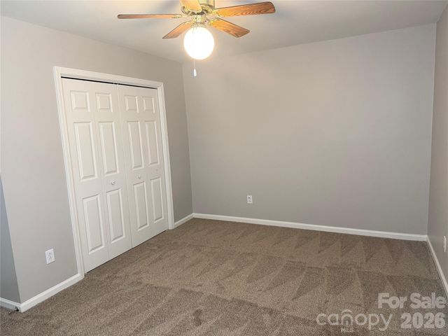 8817 Elkins Park Drive, Matthews, NC 28105