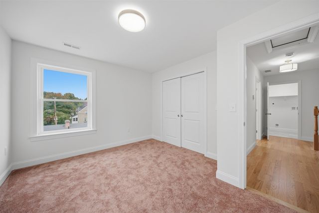 106 Lock Street B, Nashua, NH 03064