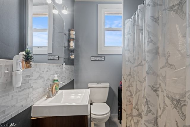 518 Miner Ter, Linden City, NJ 07036