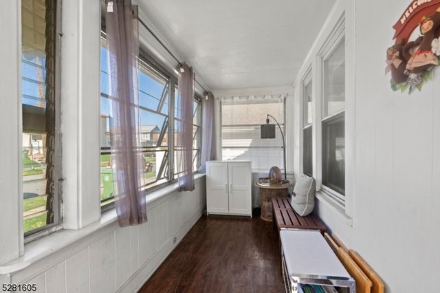 518 Miner Ter, Linden City, NJ 07036