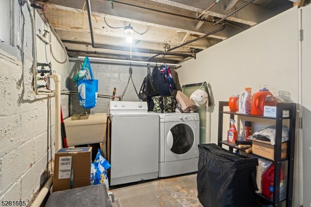 518 Miner Ter, Linden City, NJ 07036