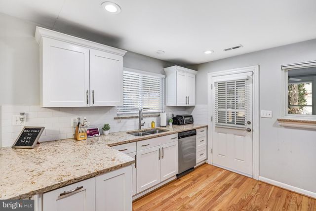 7213 CALAMO ST, Springfield, VA 22150