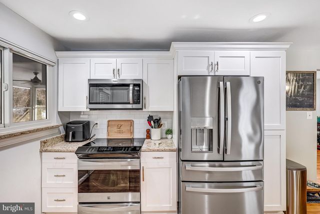 7213 CALAMO ST, Springfield, VA 22150