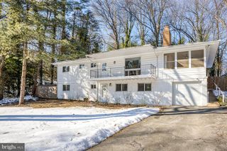 7213 CALAMO ST, Springfield, VA 22150