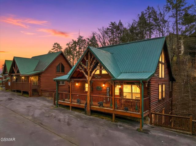 551 Blackberry Ridge Way, Pigeon Forge, TN 37863