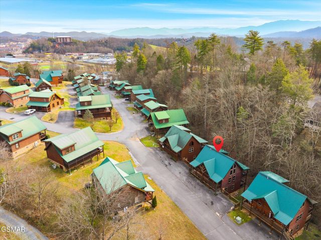 551 Blackberry Ridge Way, Pigeon Forge, TN 37863