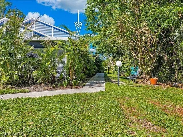 3412 Timberwood CIR, Naples, FL 34105