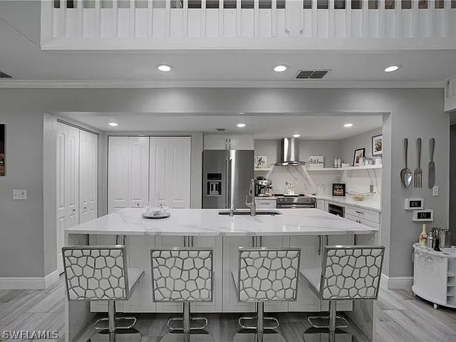 3412 Timberwood CIR, Naples, FL 34105