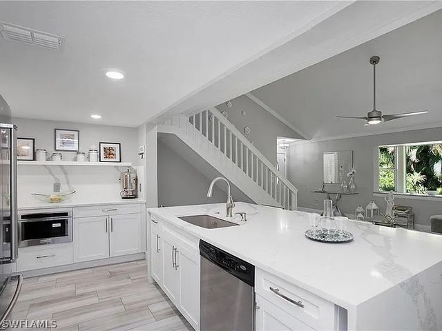 3412 Timberwood CIR, Naples, FL 34105