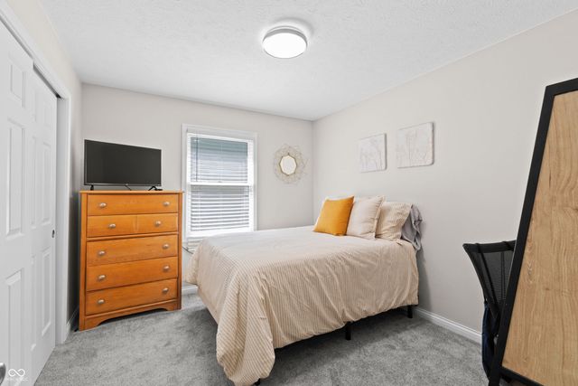 621 Louise Drive, Indianapolis, IN 46217