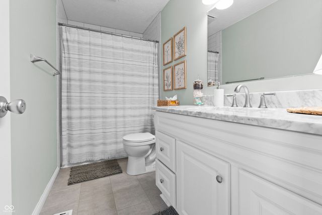 621 Louise Drive, Indianapolis, IN 46217