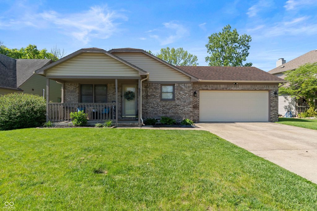 621 Louise Drive, Indianapolis, IN 46217