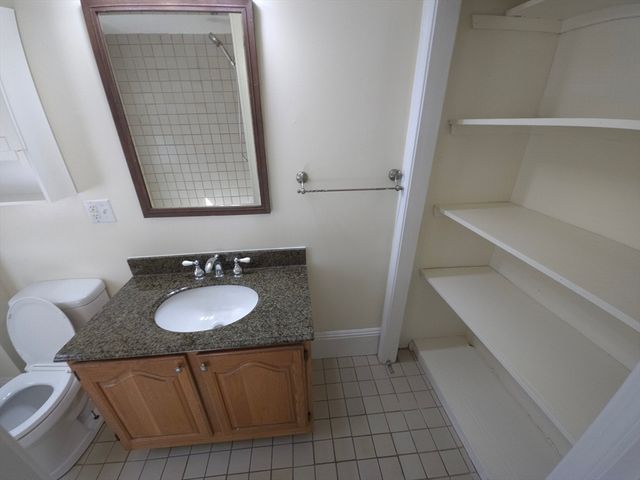 70 Leonard St 70, Dedham, MA 02026