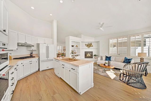 6055 Dassia Way, Oceanside, CA 92056