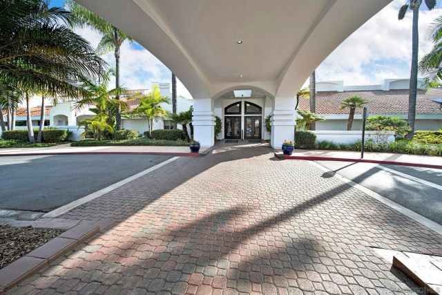 6055 Dassia Way, Oceanside, CA 92056