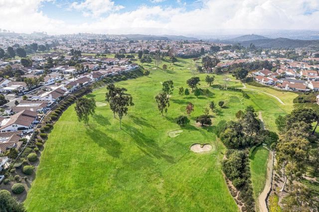 6055 Dassia Way, Oceanside, CA 92056