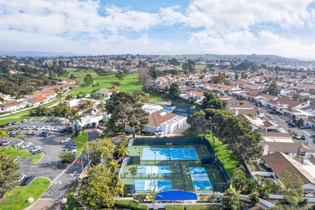 6055 Dassia Way, Oceanside, CA 92056