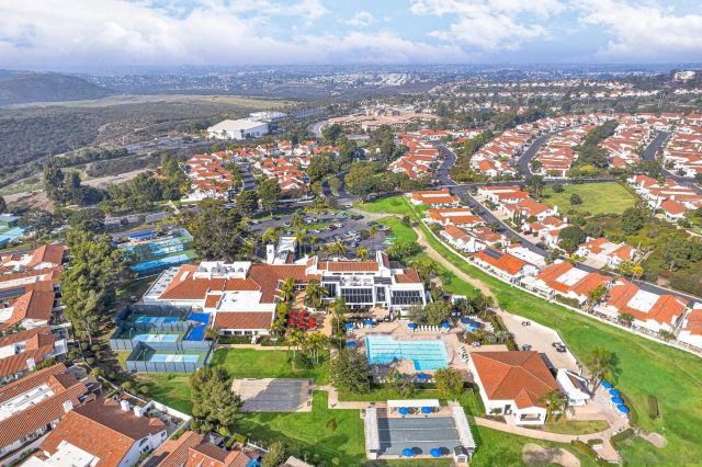 6055 Dassia Way, Oceanside, CA 92056