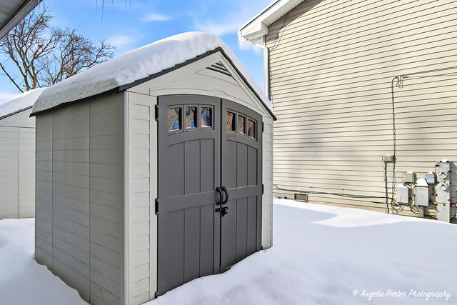 829 Washington Street 1, Woodstock, IL 60098