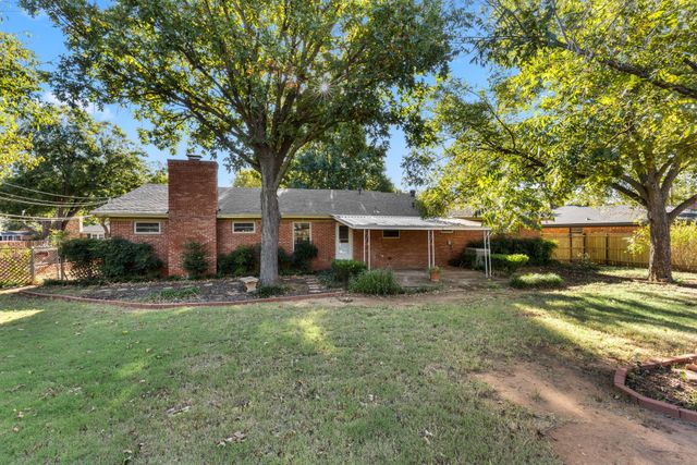 4906 Greenbriar Road, Wichita Falls, TX 76302
