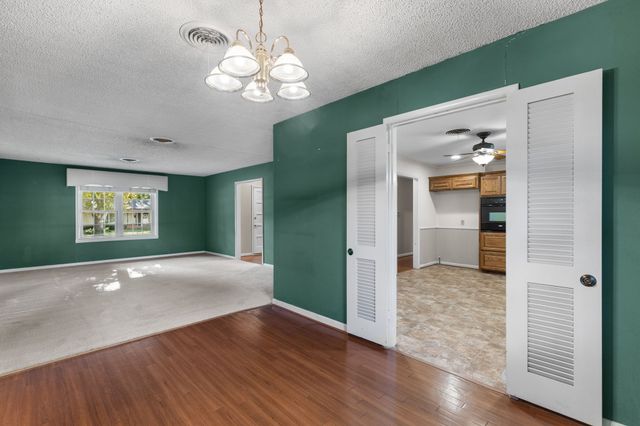 4906 Greenbriar Road, Wichita Falls, TX 76302