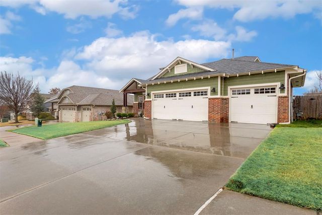 3240 Farmers Market Way, Edmond, OK 73034