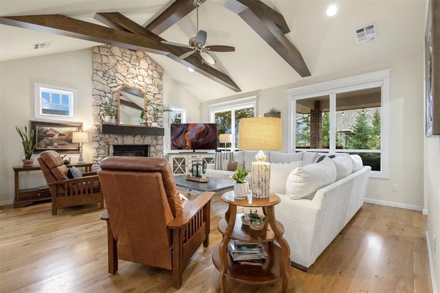 3240 Farmers Market Way, Edmond, OK 73034