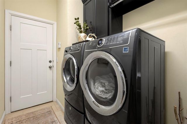 3240 Farmers Market Way, Edmond, OK 73034