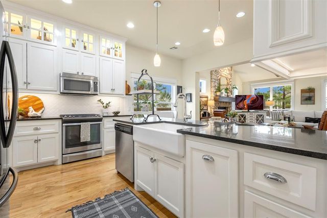 3240 Farmers Market Way, Edmond, OK 73034