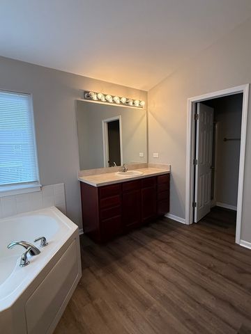 1617 Stanton Lane, Plainfield, IL 60586