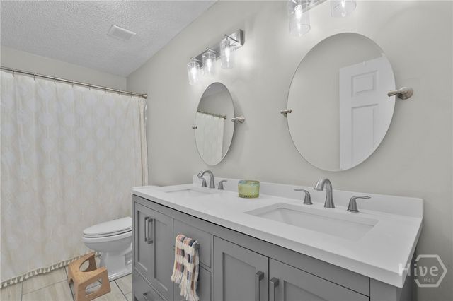 911 Juanita Street, Savannah, GA 31410