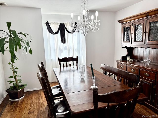 87 N Howell Avenue, Centereach, NY 11720