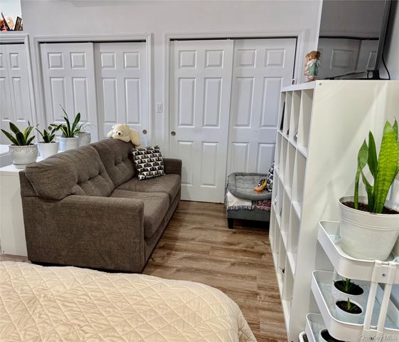 87 N Howell Avenue, Centereach, NY 11720