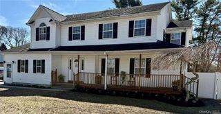 87 N Howell Avenue, Centereach, NY 11720