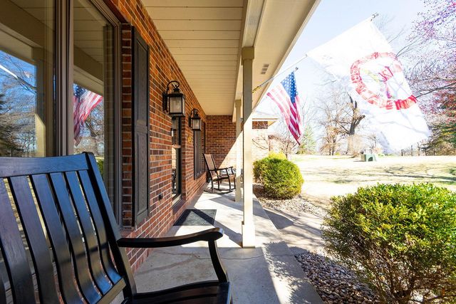 820 PIN OAK TERR, Jefferson City, MO 65109