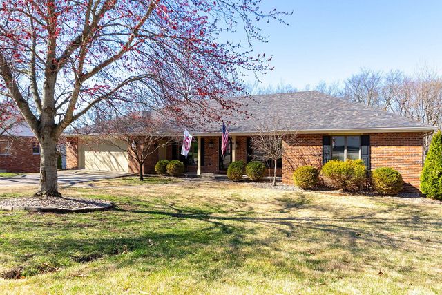 820 PIN OAK TERR, Jefferson City, MO 65109