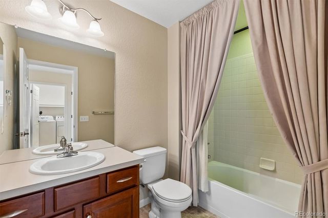 2944 Central Park Boulevard, Denver, CO 80238