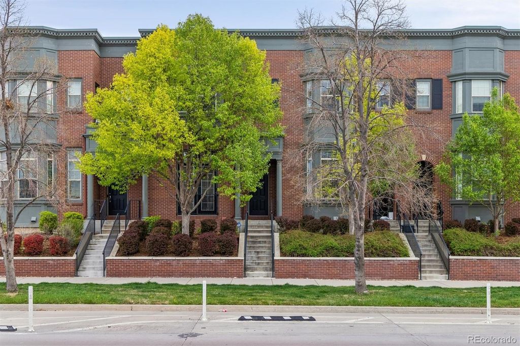 2944 Central Park Boulevard, Denver, CO 80238