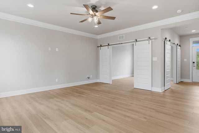 2028 WILLIAM AVE, Essex, MD 21221