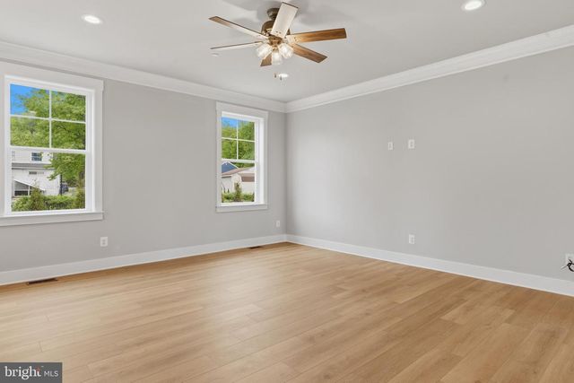 2028 WILLIAM AVE, Essex, MD 21221