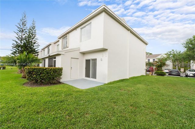 40 Simonton Cir 40, Weston, FL 33326
