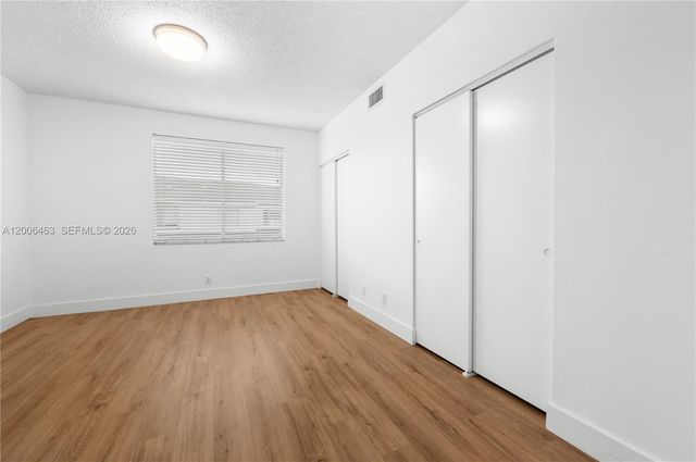 40 Simonton Cir 40, Weston, FL 33326