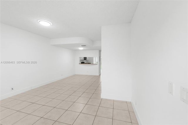 40 Simonton Cir 40, Weston, FL 33326