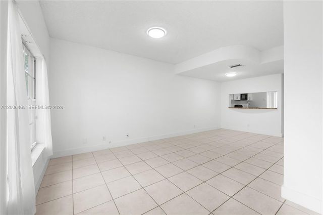 40 Simonton Cir 40, Weston, FL 33326